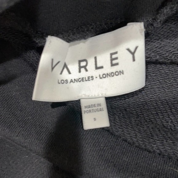 Varley Looser Fit  Mock Neck Cold Shoulder Black Sweatshirt SZ S - Picture 5 of 6